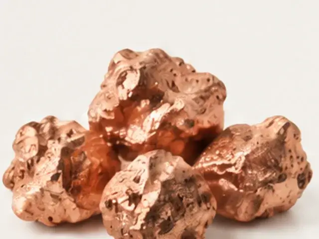 Raw copper nuggets